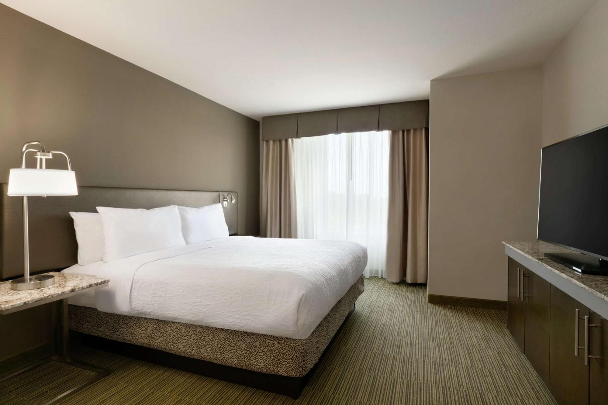 Hilton Garden Inn Statesville Εξωτερικό φωτογραφία