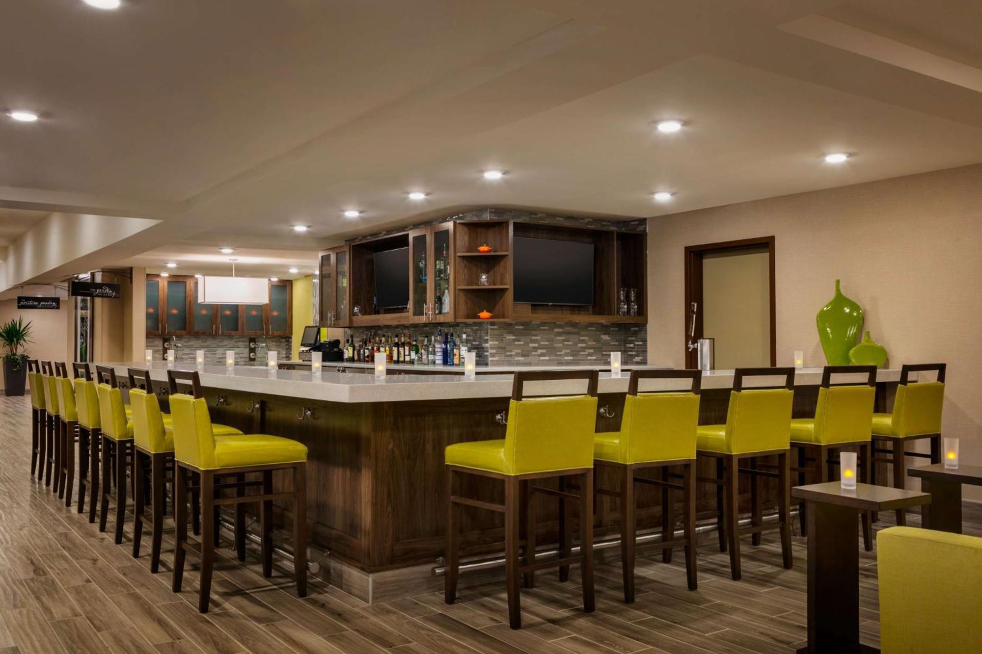 Hilton Garden Inn Statesville Εξωτερικό φωτογραφία